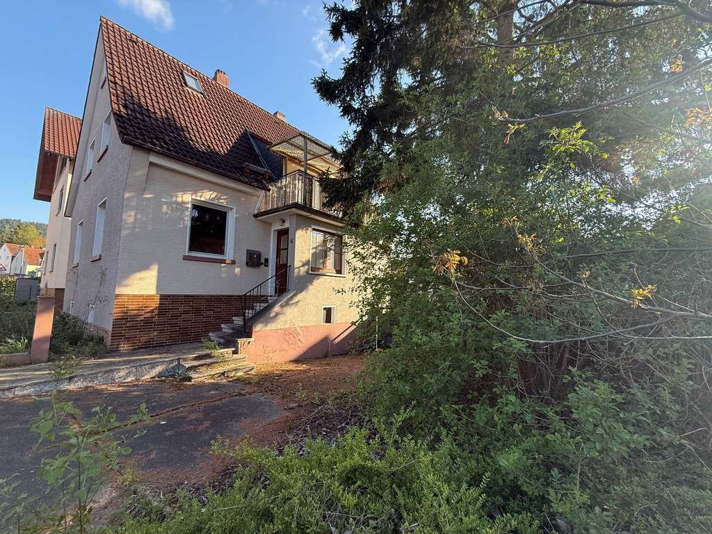 Immobilie in Linsengericht - **Einfamilienwohnhaus in zentraler Ortslage von Linsengericht-Geislitz** - Bild 1