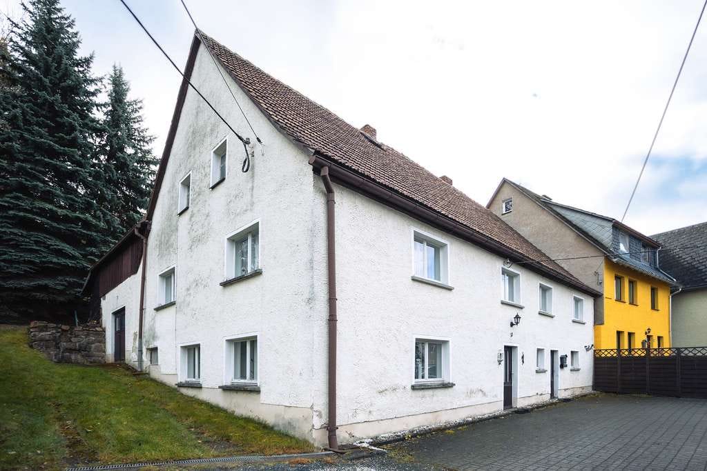 Immobilie in Altenberg - Gemütliches Haus mit großem Garten mit Charme und Potential - Bild 0