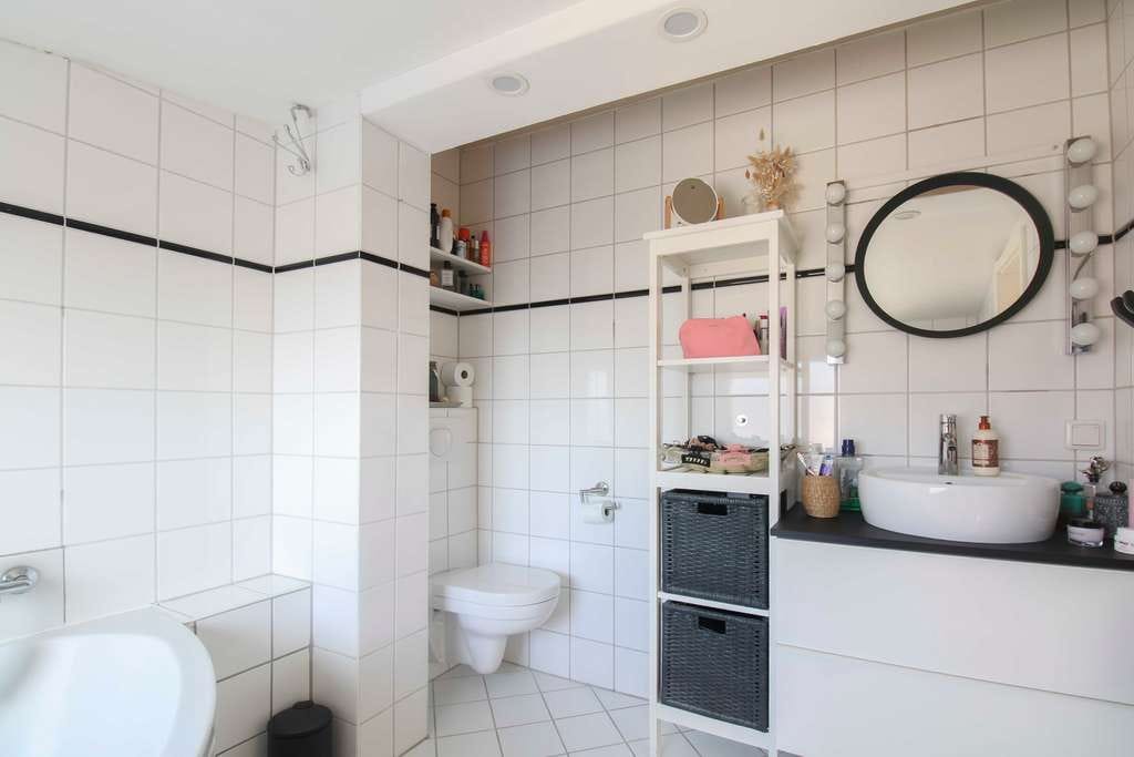 Immobilie in Neuberg - Wohnen mit Charme – großzügige 3,5 Zimmer-Etagenwohnung mit sonnigem Balkon und Garage - Bild 5