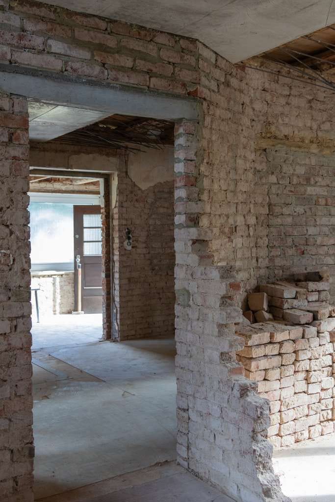 Immobilie in Kalletal - Charmantes Haus mit großem Grundstück im Kalletal, ideal für Handwerker & Familien - Bild 1