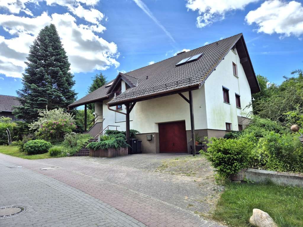 Immobilie in Eisenhüttenstadt - Architektenhaus mit ELW in landschaftlich reizvoller Lage - Bild 1
