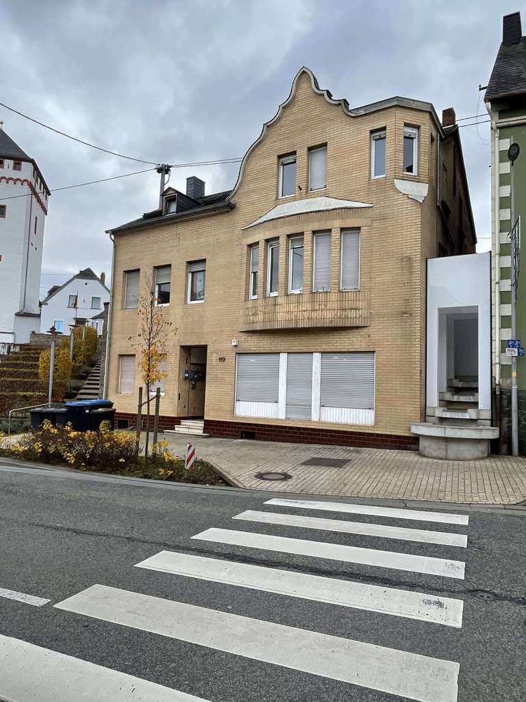 Immobilie in Weißenthurm - Mehrfamilienhaus mit 7 Wohneinheiten in zentraler Lage von Weißenthurm - Bild 0