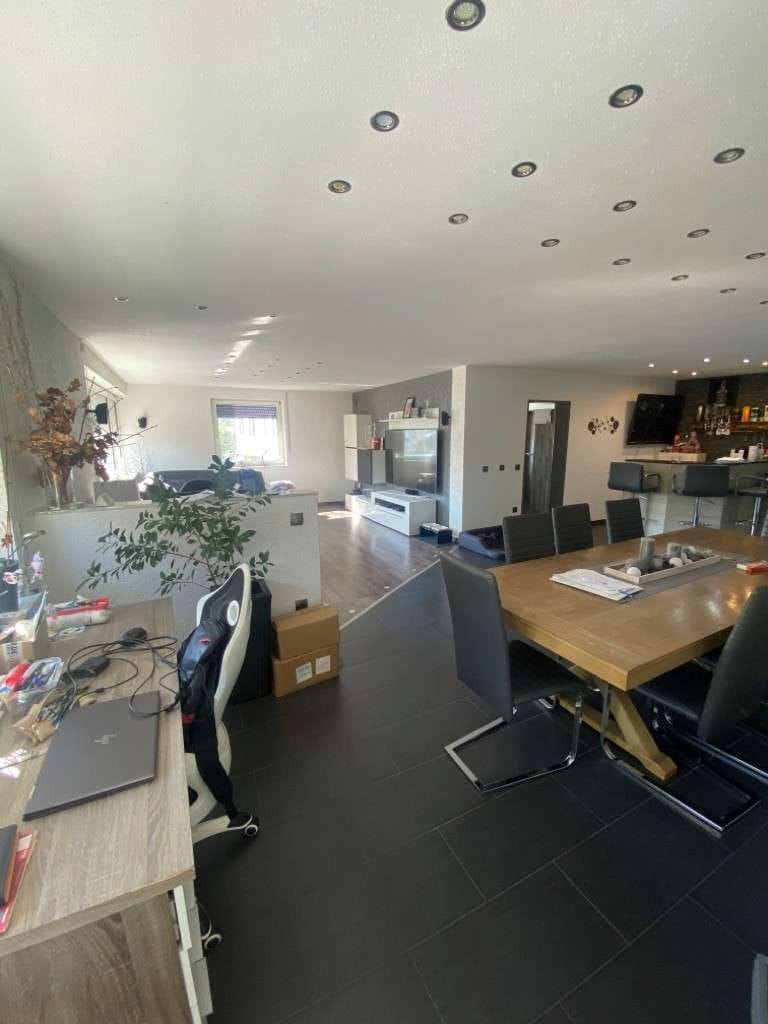 Immobilie in Blumberg - Großzügige, sanierte Wohnung in 1A Lage - Bild 0