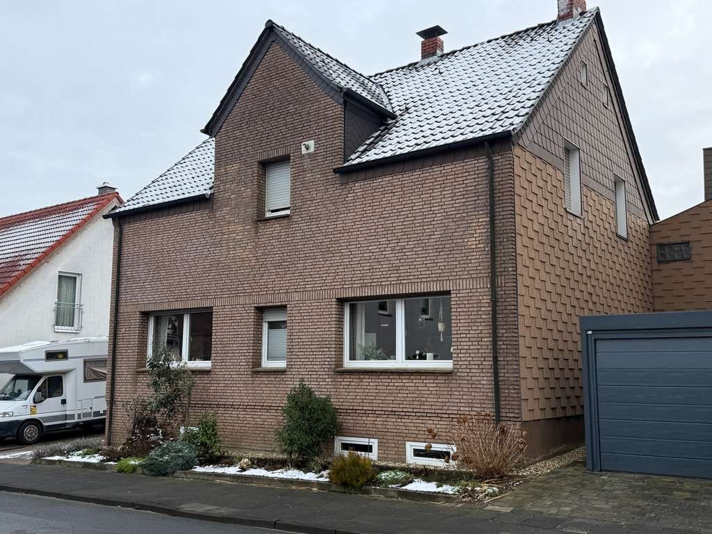 Immobilie in Waltrop - Generationen oder große Familie - Wohnhaus mit Keller in bevorzugter Wohnlage auf Kaufgrundstück!!! - Bild 0
