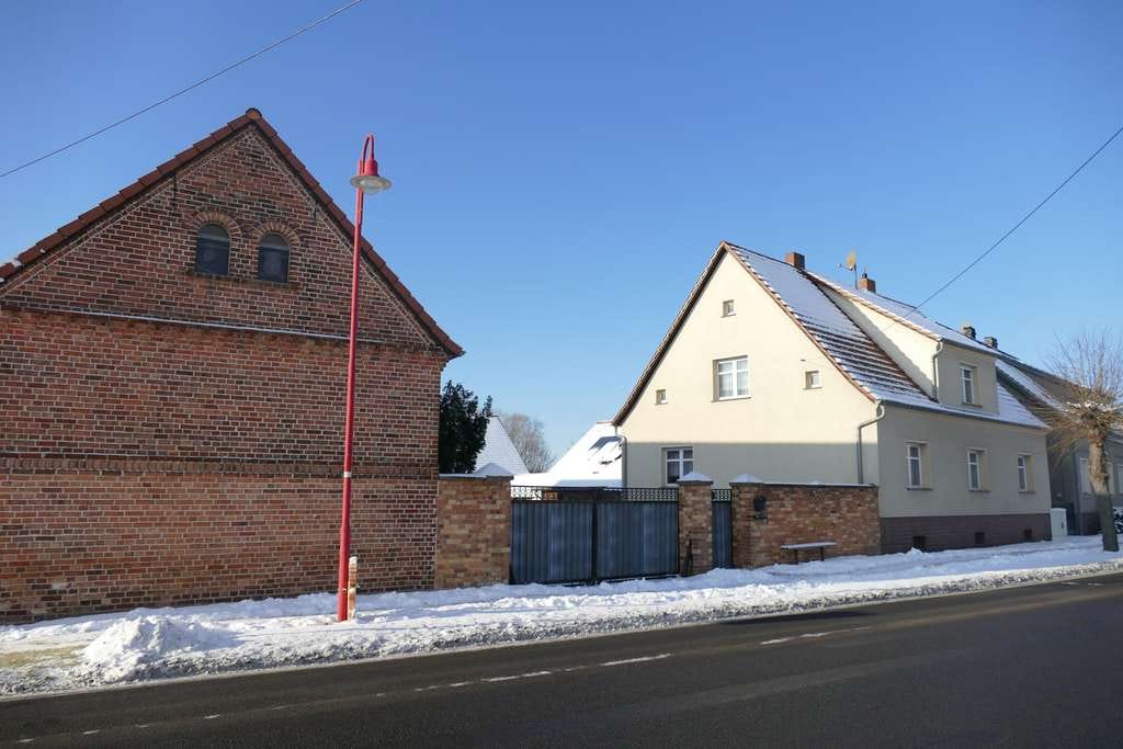 Immobilie in Schenkendöbern - 4 Seitenbauernhof in ruhiger Randlage - Bild 0