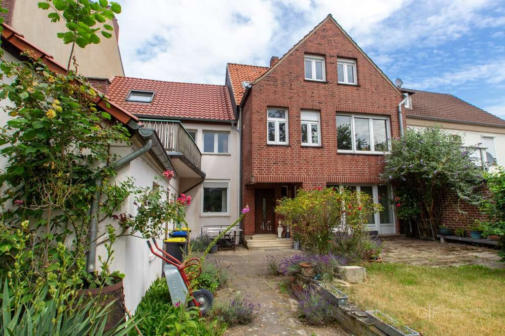 Immobilie in Waltrop - Grenzenloses Potenzial in historischer Villa - Bild 0