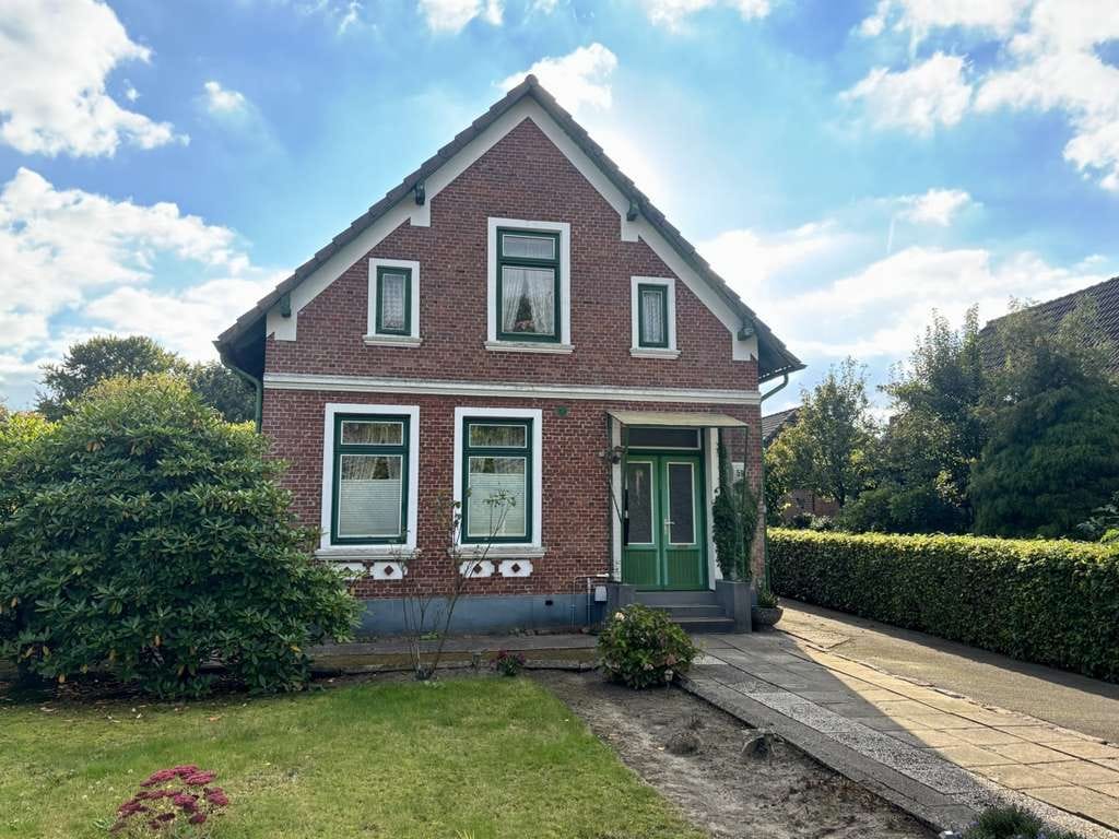 Immobilie in Albersdorf - Ein Haus mit Charakter und Raum für Ihre Visionen! - Bild 0