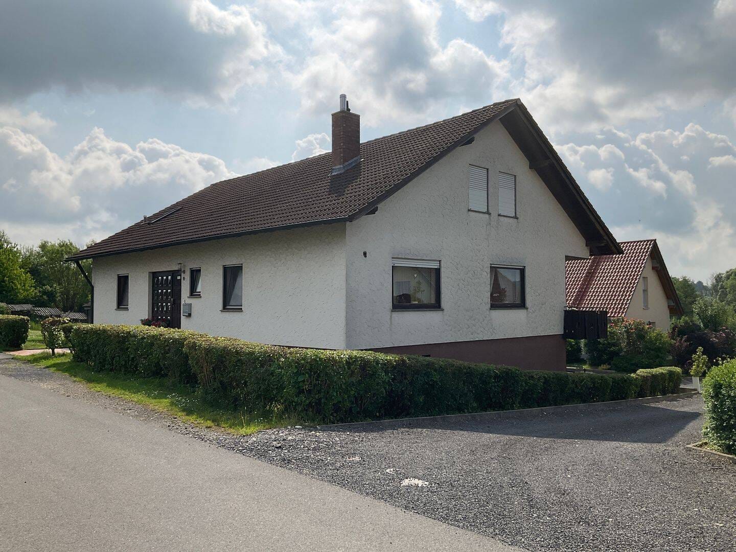 Immobilie in Itzgrund - Einfamilienhaus mit Garten/Bauplatz und Entwicklungspotenzial in Bodelstadt - Bild 1