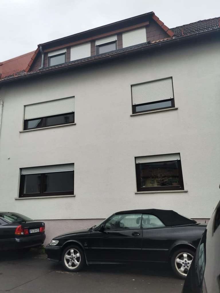 Immobilie in Friedberg (Hessen) - Großzügiges Mehrfamilienhaus mit 3 Wohneinheiten in Friedberg-Ockstadt - Bild 1