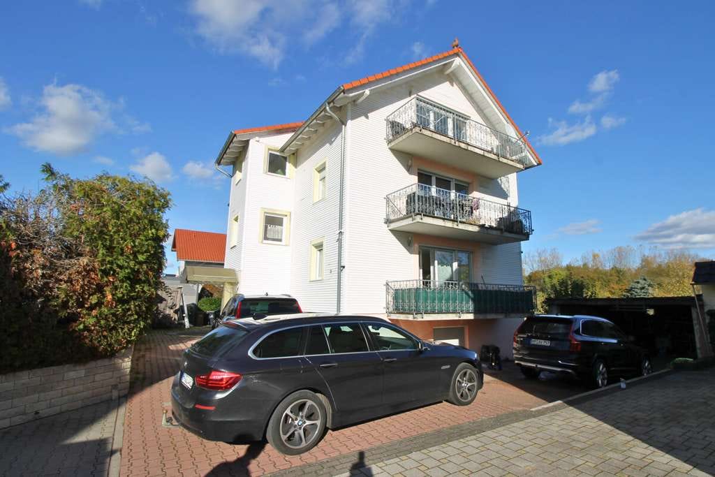 Immobilie in Bürstadt - ''Renditestark investieren: Modernes 4-Familienhaus mit 4,7 % Rendite'' - Bild 0