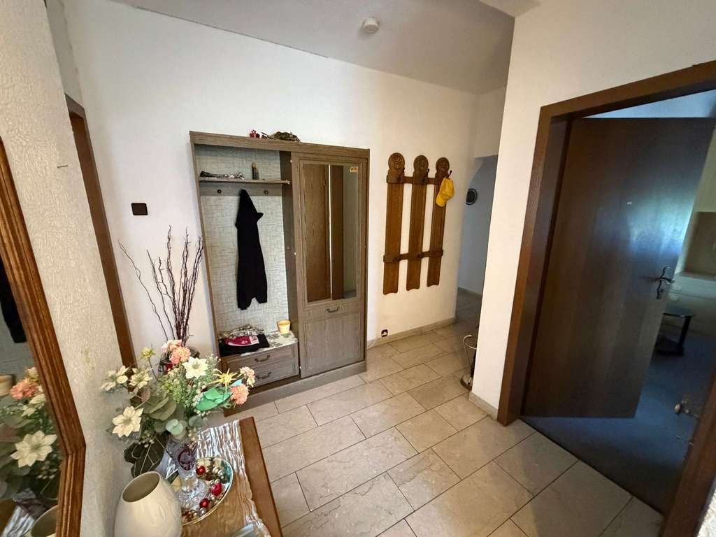 Immobilie in Schermbeck - Reizvolle Doppelhaushälfte mit einer barrierefreien Wohnung in einem separaten Anbau! - Bild 1