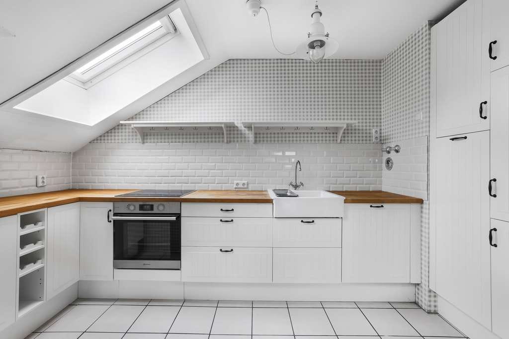 Immobilie in Ismaning - Naturnahes Wohnen am Seebach! 3-Zimmer-Dachgeschosswohnung an den Isarauen - Bild 3