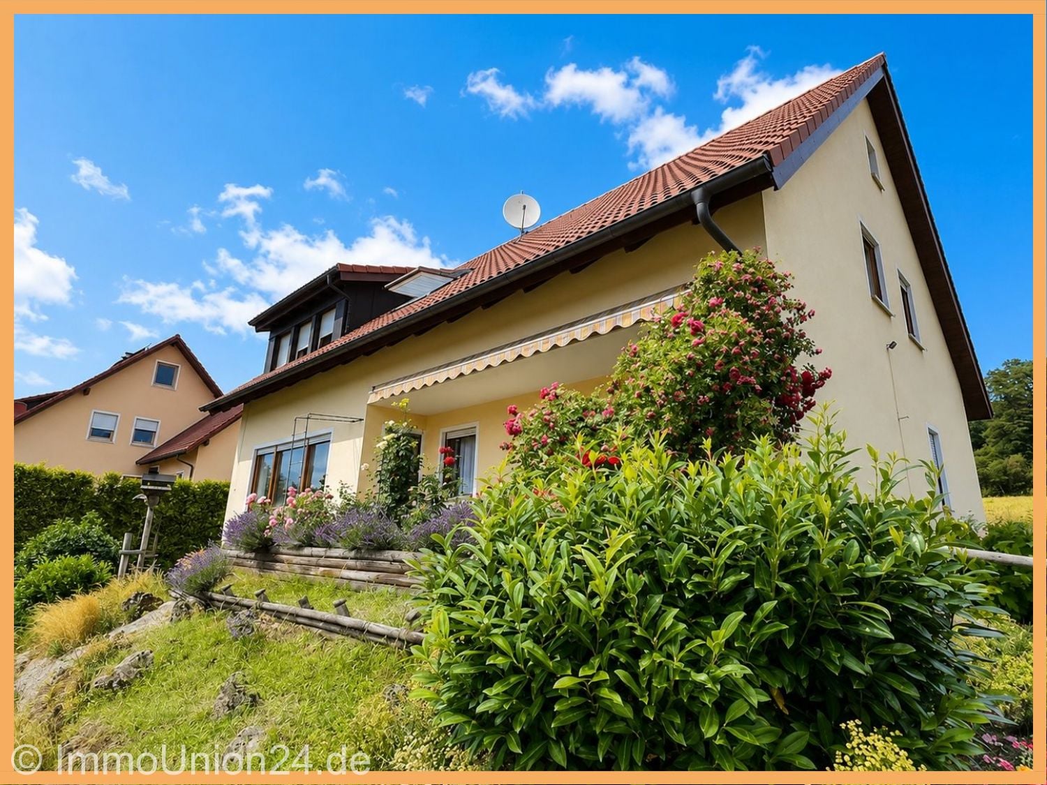 Immobilie in Pottenstein - 349.000,- für freies Zweifamilienhaus mit atemberaubender Aussicht in Zauppenberg - Bild 0