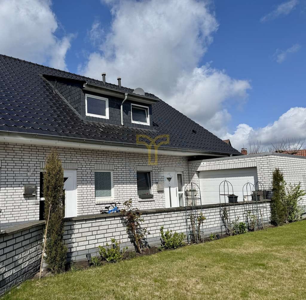 Immobilie in Rötgesbüttel - Sorgenfrei investieren: Vermietete Doppelhaushälfte in Rötgesbüttel - Bild 0