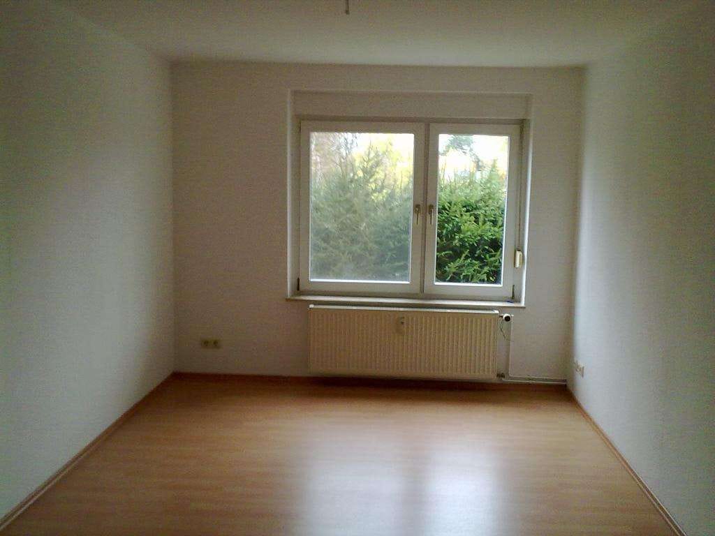 Immobilie in Döbeln - sanierte und helle 4-Raum-Wohnung mit Balkon - Bild 3
