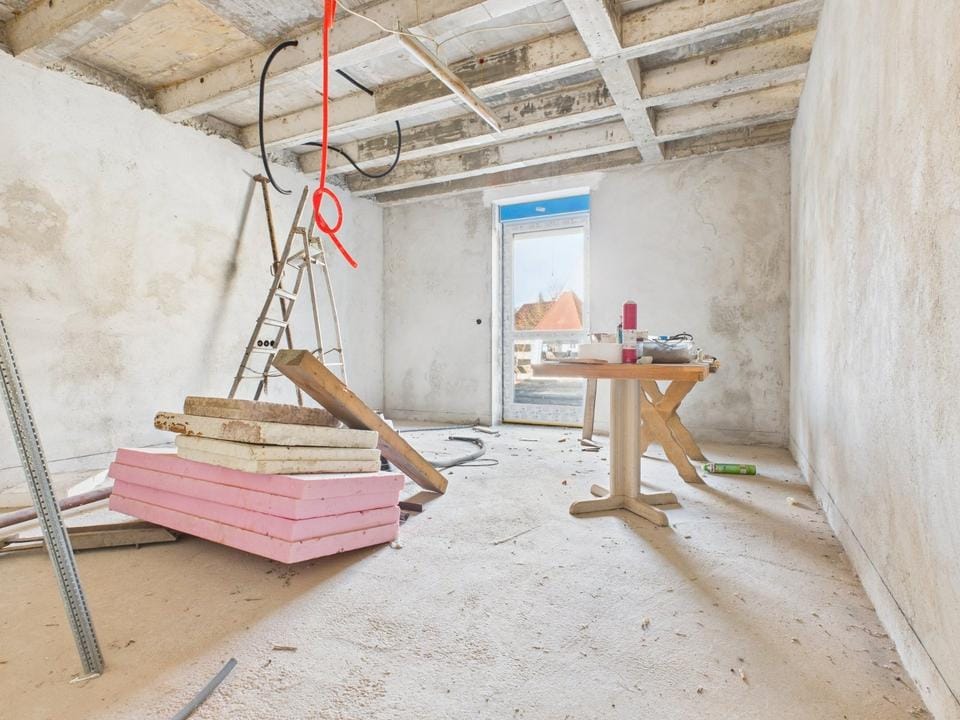 Immobilie in Villenbach - Großzügiges Einfamilienhaus mit viel Potenzial und großem Grundstück in Villenbach (bei Wertingen) - Bild 0
