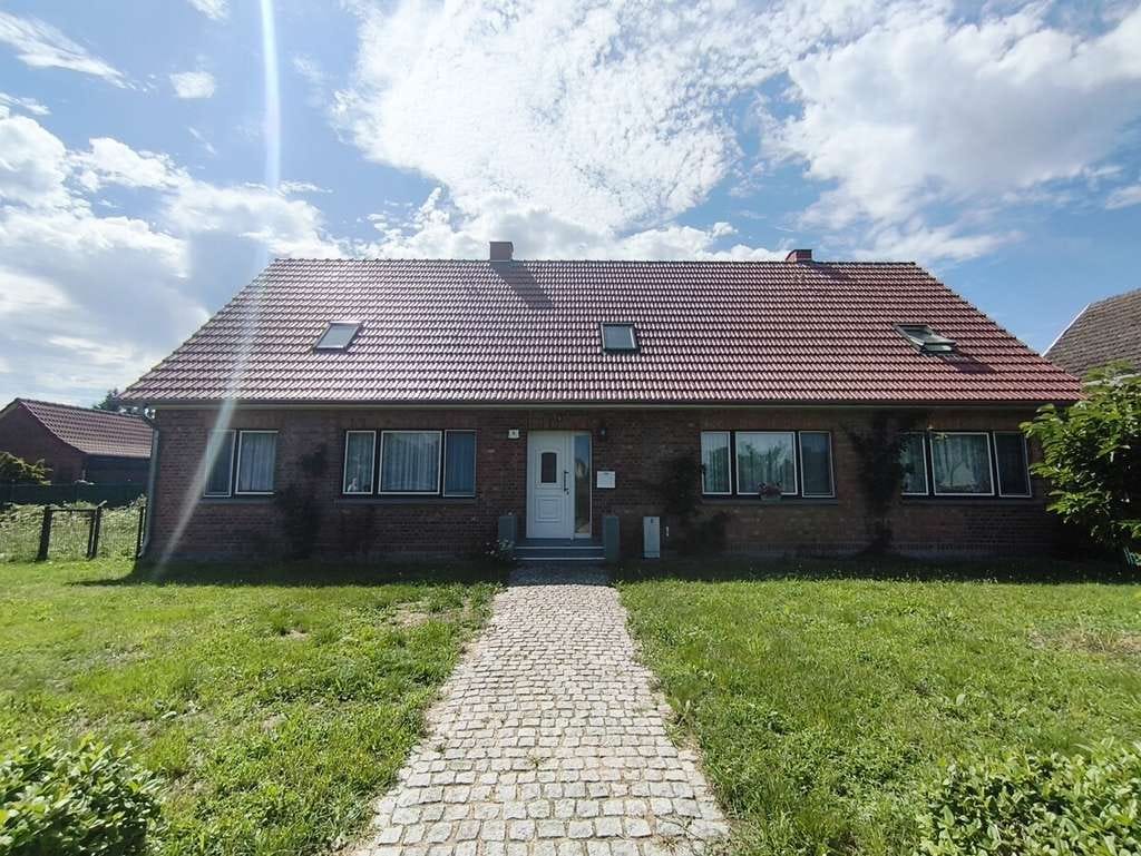 Immobilie in Grebs-Niendorf - Liebevoll sanierter Resthof - Paradies für Pferdehalter und Naturliebhaber - Bild 2