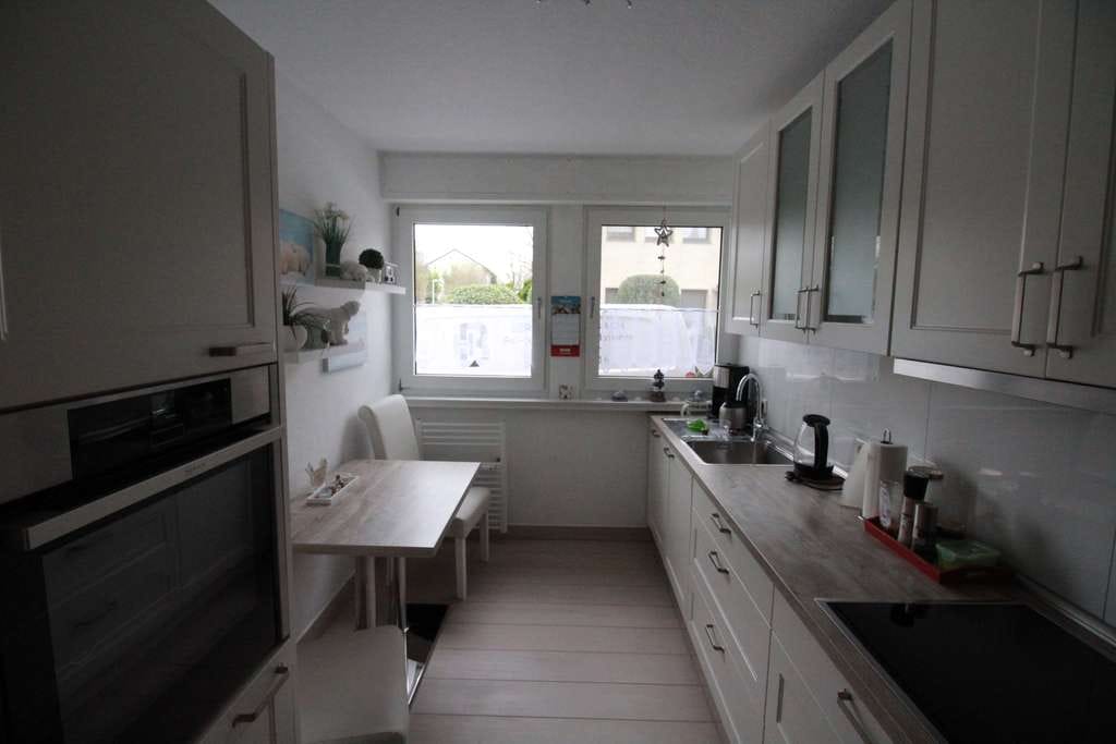 Immobilie in Hilden - Gartenwohnung freiwerdend, attraktives Mehrfamilienhaus mit schönem Gartengrundstück - Bild 1