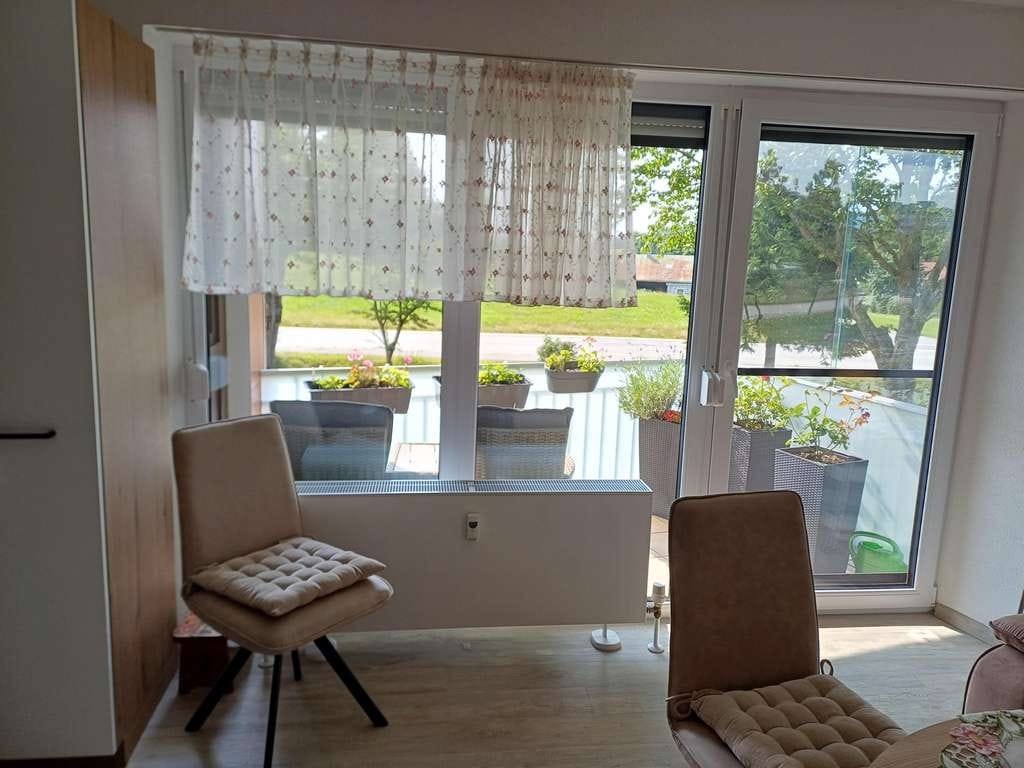 Immobilie in Neureichenau - * CHARMANTE, KOMPLETT RENOVIERTE 2.- ZI. WOHNUNG im bayerischen Wald * - Bild 4