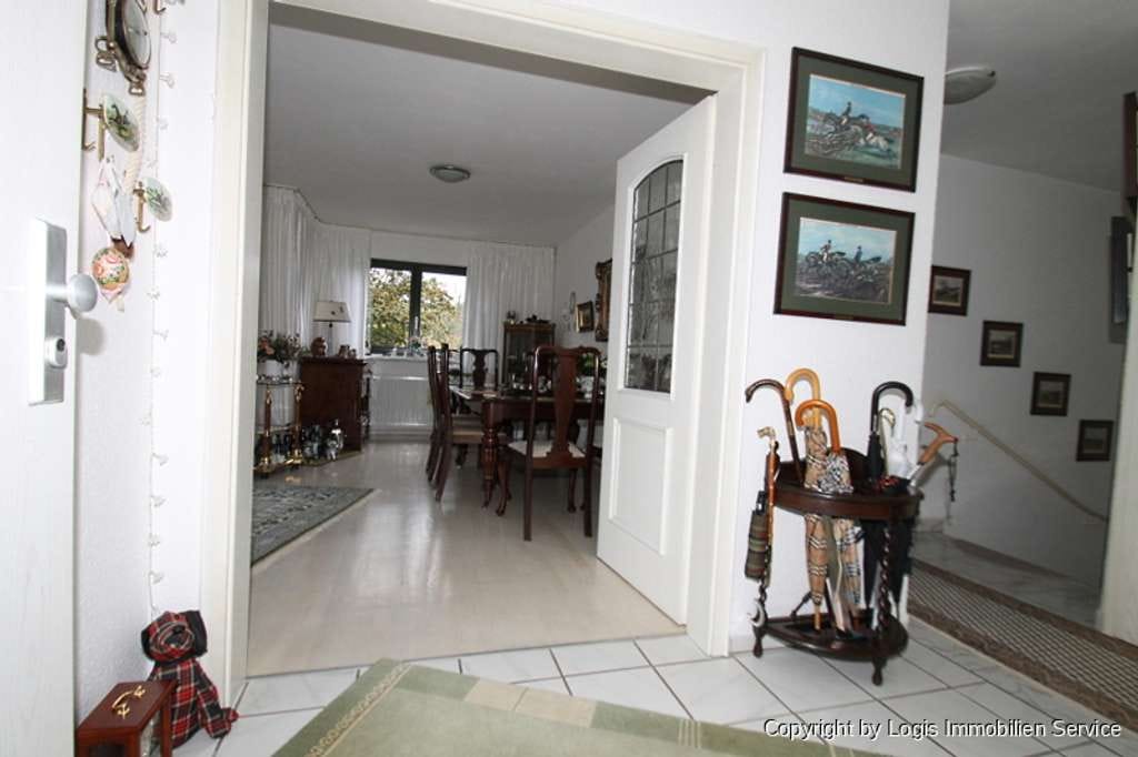 Immobilie in Rösrath - Träumen erlaubt ** Exklusive Maisonette-Wohnung mit Garten in einem Haus mit guter Ausstrahlung - Bild 3