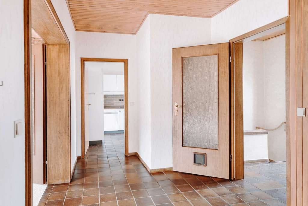 Immobilie in Dahlenburg - Lichtdurchfluteter Bungalow mit Vollkeller und gepflegtem, großem Garten - Bild 3