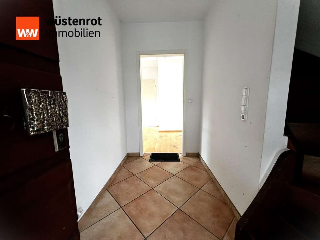 Immobilie in Krailling - Sonniges Einfamilienhaus zum Renovieren in bester Lage - Bild 4