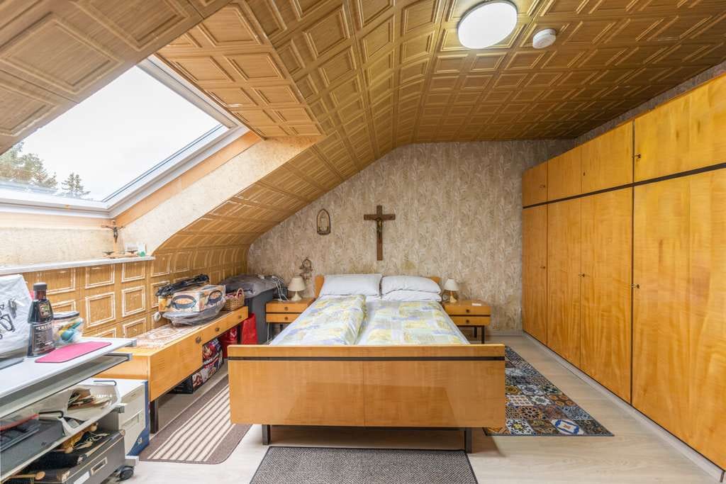 Immobilie in Böblingen - 4-Zimmer-DG-Wohnung als Kapitalanlage mit gesicherter Miete - Bild 1