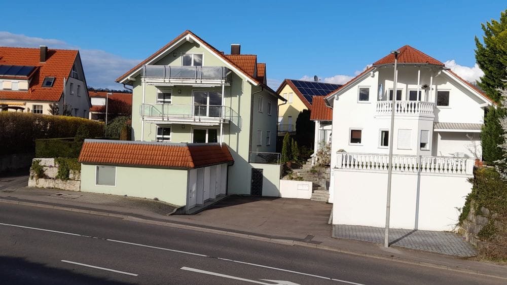 Immobilie in Großbottwar - 3 Familienhaus in idyllischer Aussichtlage (provisionsfrei) - Bild 0