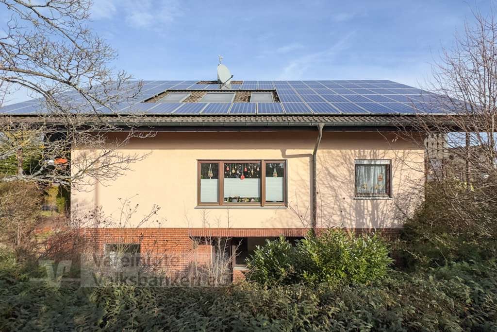 Immobilie in Jettingen - Raum zum Leben und Wachsen - Freistehendes Haus mit 3 Wohneinheiten in familienfreundlicher Lage - Bild 4
