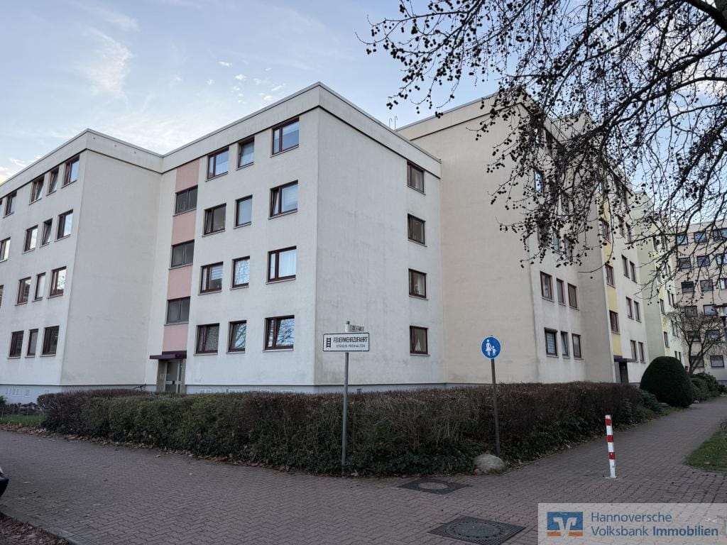 Immobilie in Isernhagen - Erdgeschosswohnung in Isernhagen (Altwarmbüchen) - Bild 1