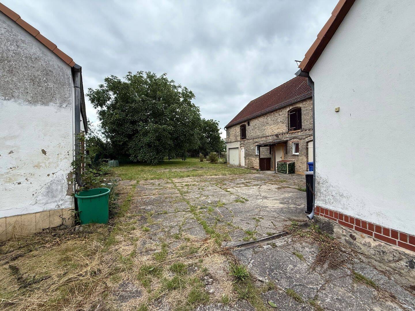 Immobilie in Niedergörsdorf - Traumhafter Bauernhof mit über 400 qm Nutzfläche und 3000 qm Land - Bild 2