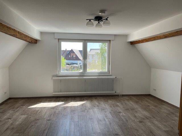 Immobilie in Willstätt - Charmantes kleines Einfamilienhaus mit großem Garten - Bild 3