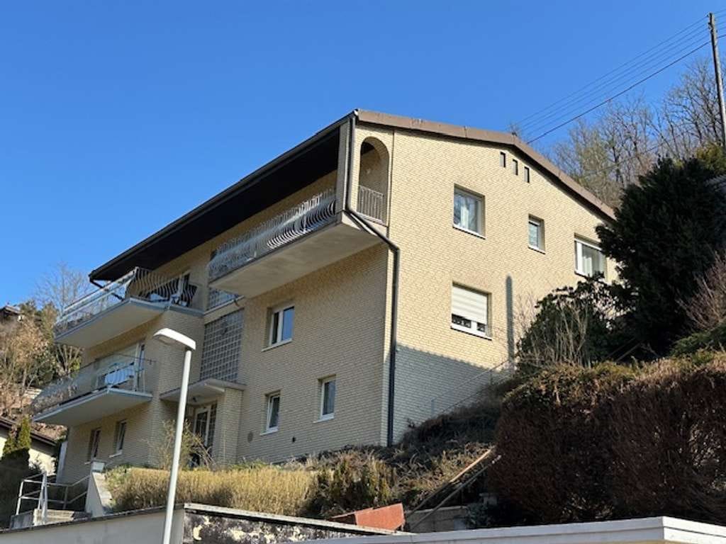 Immobilie in Usingen - Attraktives Mehrfamilienhaus mit 3 Wohneinheiten in ruhiger Lage von Usingen-Kransberg - Bild 1
