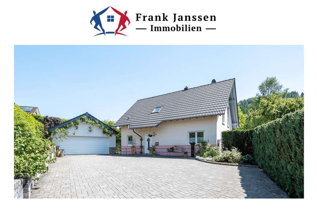 Immobilie in Oberstadtfeld - Freistehendes Einfamilienhaus in Oberstadtfeld I BJ 2005 I 5 Schlafzimmer I Doppelgarage - Bild 0