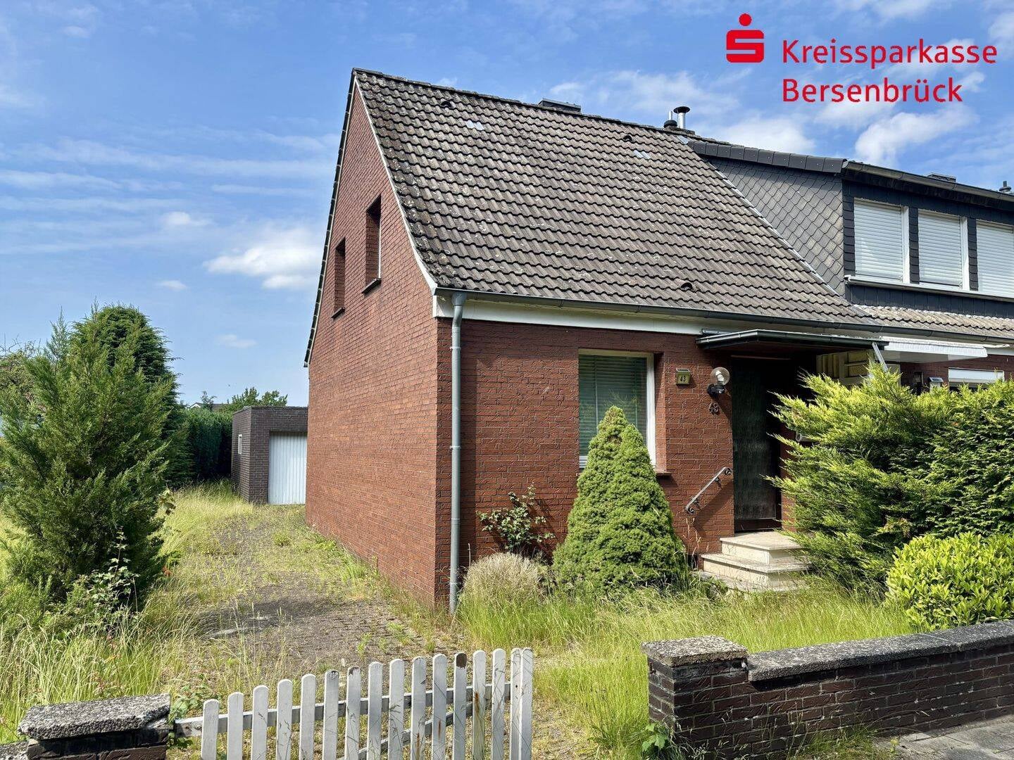 Immobilie in Bramsche - Sanierungsobjekt mit Potenzial - Reihenendhaus auf Eigentumsgrundstück in Bramsche - Bild 0