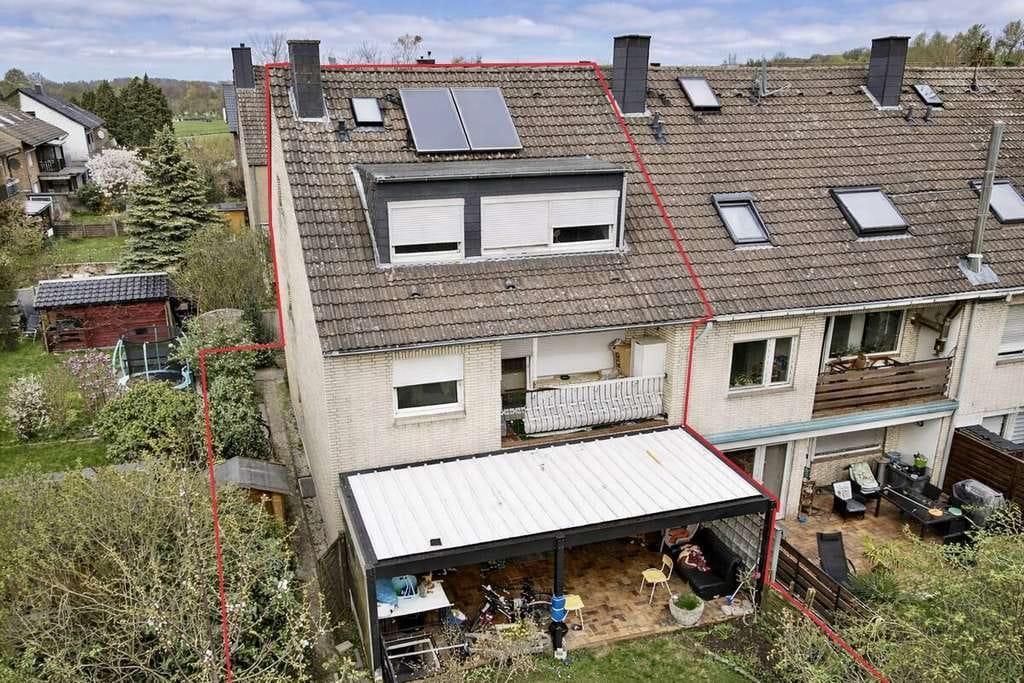 Immobilie in Rommerskirchen - Dreifamilienhaus in Rommerskirchen - Bild 0