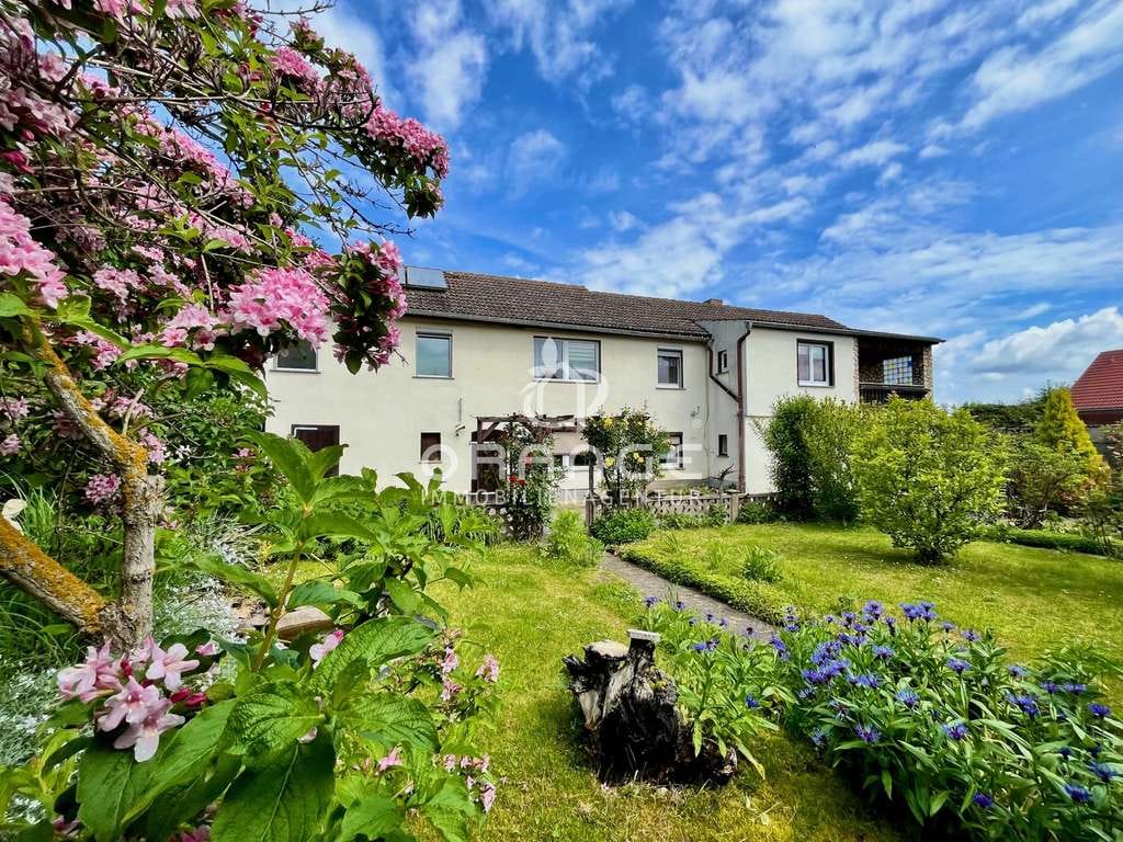 Immobilie in Goseck - *** Ein Haus, viele Perspektiven – ideal für Familien und Generationenwohnen *** - Bild 0