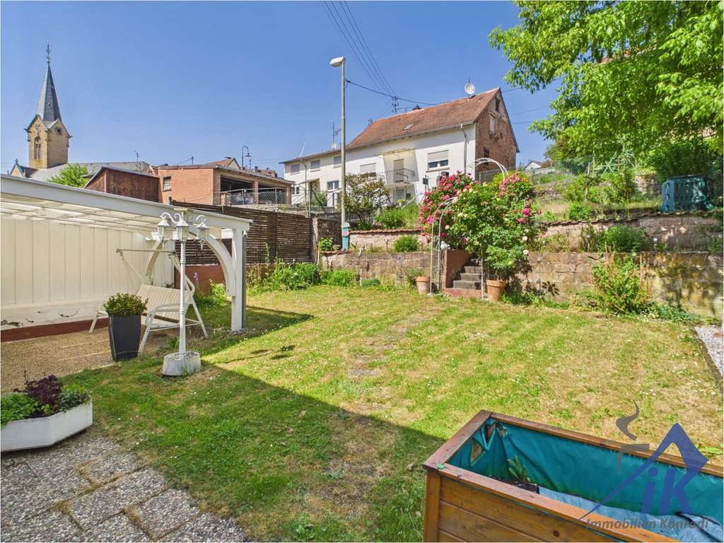 Immobilie in Frankelbach - IK | Olsbrücken: Gepflegtes Einfamilienhaus mit Garten - Bild 2