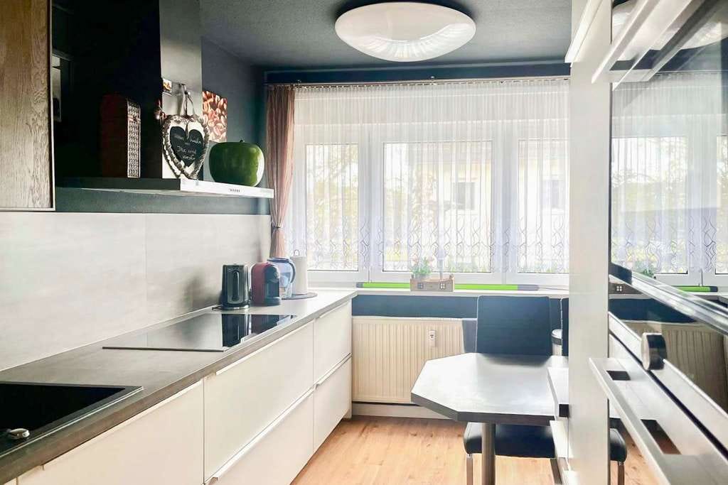 Immobilie in Velten - Wird bezugsfrei: Moderne 3-Zimmer-Wohnung mit Balkon und Tiefgaragenstellplatz - Bild 2