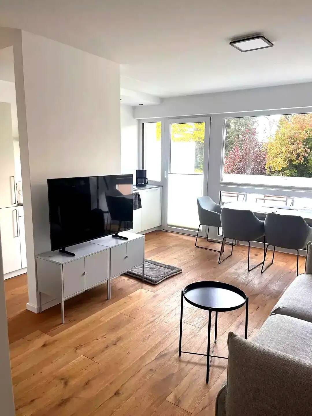 Immobilie in Leiwen - Neuwertige, Erdgeschosswohnung auch als Ferienwohnung geeignet,  inkl. Einbauküche und Möblierung - Bild 0