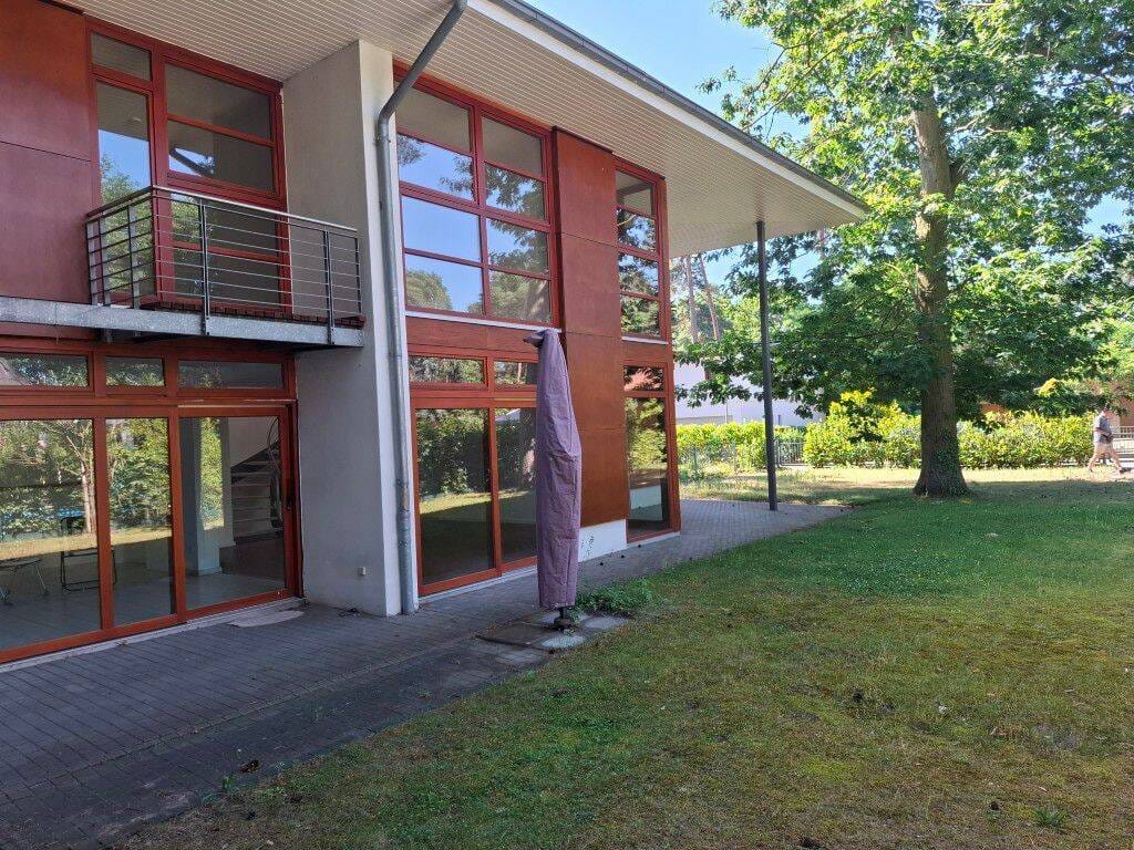 Immobilie in Möser - Modernes Architektenhaus als 2 Fam.-Haus in Möser ! - Bild 1