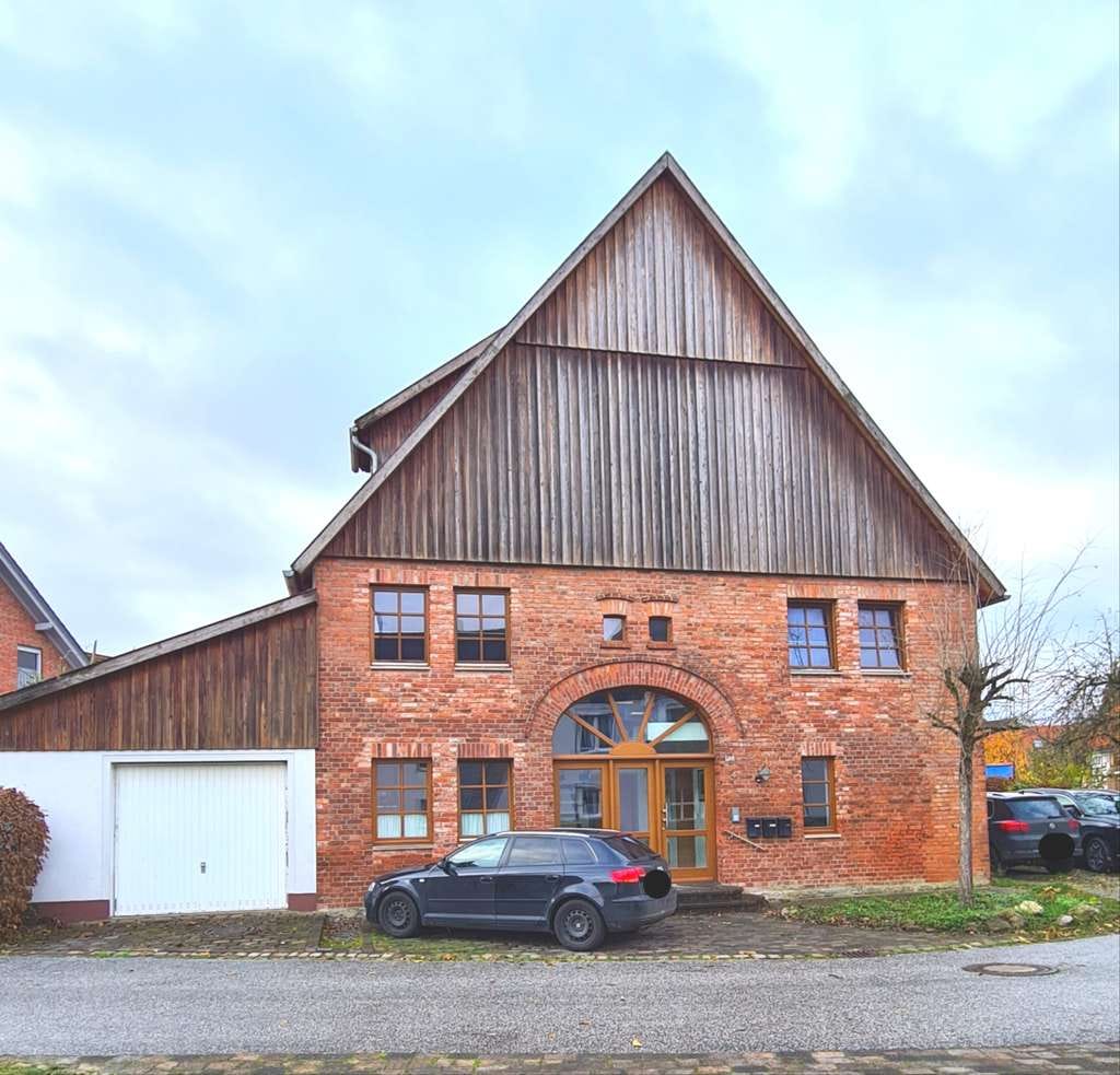 Immobilie in Nieheim - Geräumiges 3 Familienhaus in Nieheim Oeynhausen - Bild 0
