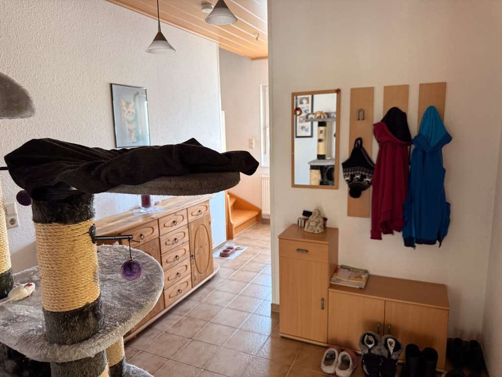 Immobilie in Sölden - Schönes 1997 angebautes Einfamilienhaus mit großen Terrassen und Hanggarten - Bild 2