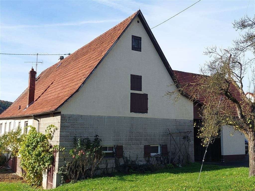 Immobilie in Rudersberg - Ehem. Bauernhaus, 5 Zi., DG ausbaufähig! Gewölbekeller u. ehem. Stall!*Gleich einziehen!*   - Bild 3