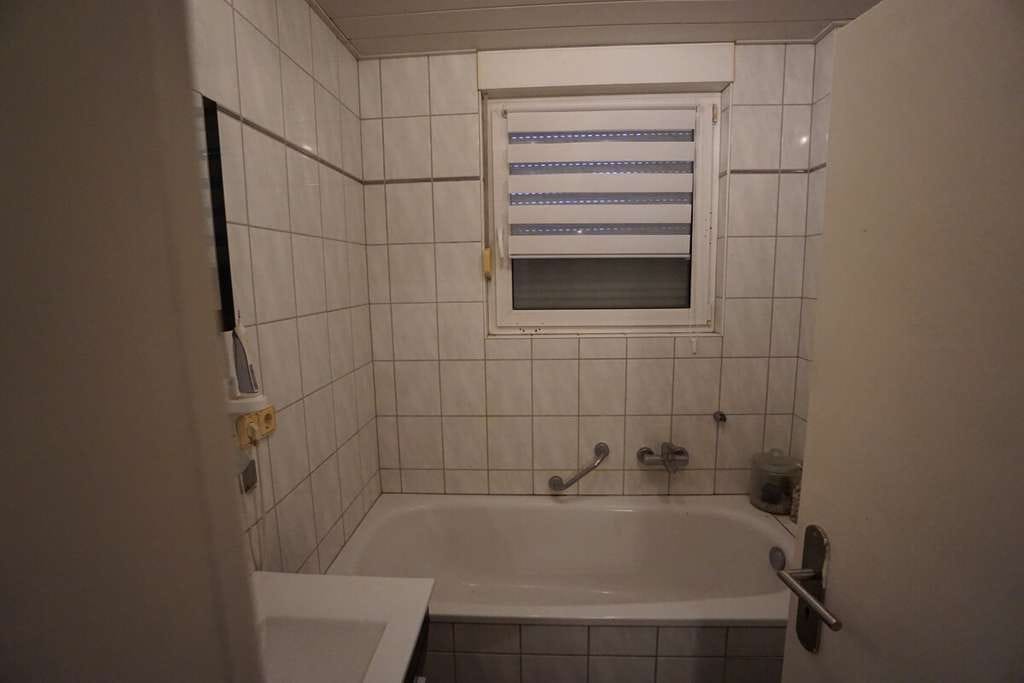 Immobilie in Immenhausen - Freistehendes Einfamilienhaus in ruhiger Lage von Immenhausen-Holzhausen - Bild 2
