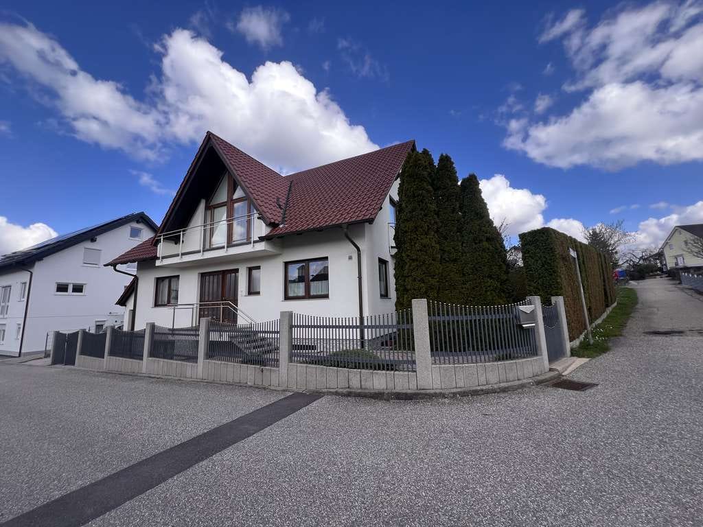 Immobilie in Wurmberg - Gepflegtes Einfamilienhaus mit Garten, Einliegerwohnung‑Potenzial - Bild 0