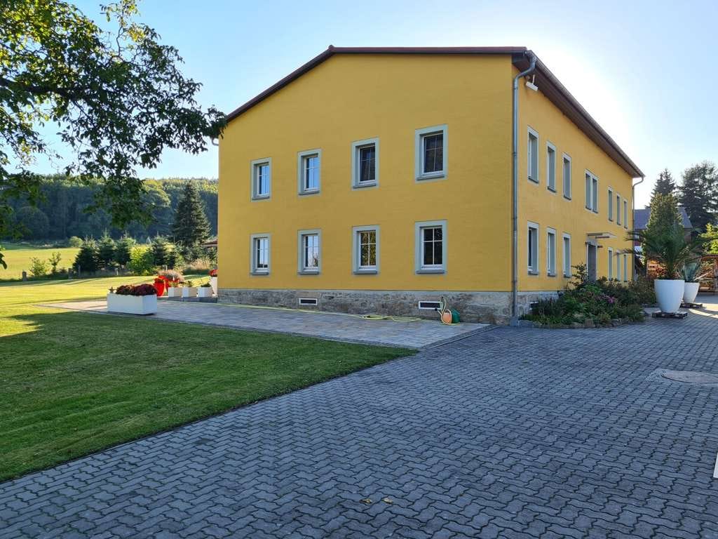 Immobilie in Elstra - Halštrow - -provisionsfrei- großzügige, moderne Fabrikantenvilla mit großem Grundstück / Baugrundstück - Bild 2