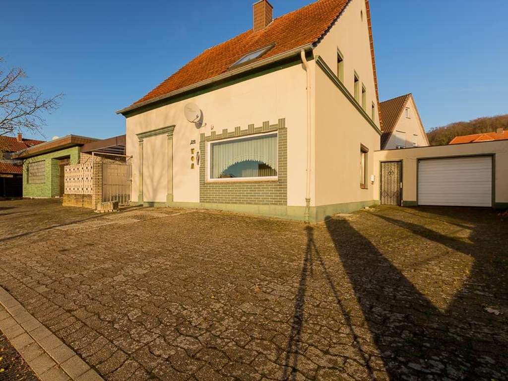 Immobilie in Hiddenhausen - Wohnen, Arbeiten, Gestalten – vielseitiges Wohn- und Gewerbehaus in Lippinghausen - Bild 2