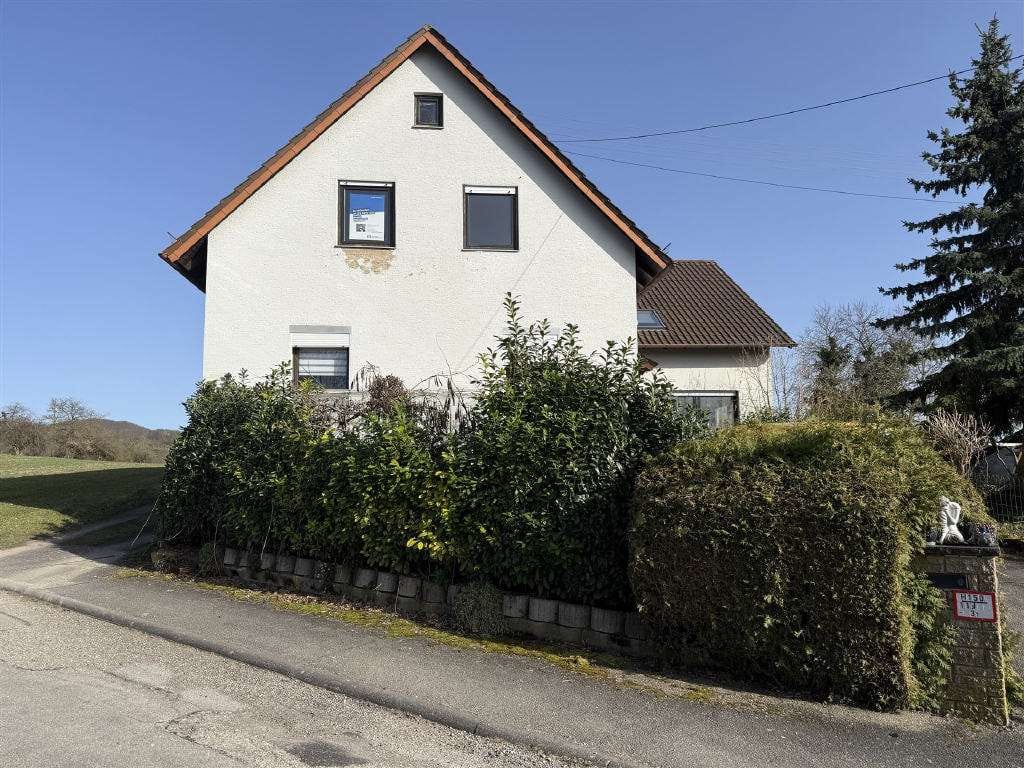 Immobilie in Ilsfeld - Handwerker aufgepasst! Wohnen, arbeiten, ausbauen  alles in einem Objekt - Bild 0