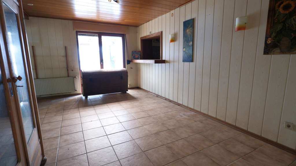 Immobilie in Bedburg-Hau - Handwerker gefragt!! Freistehendes Einfamilienhaus in schöner Lage  am Feld. - Bild 4